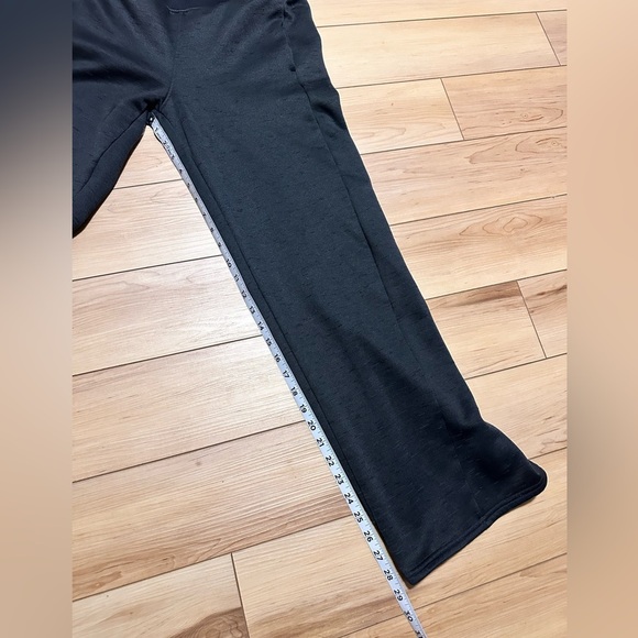 Under Armour Athletic Pants - Picture 3 of 6